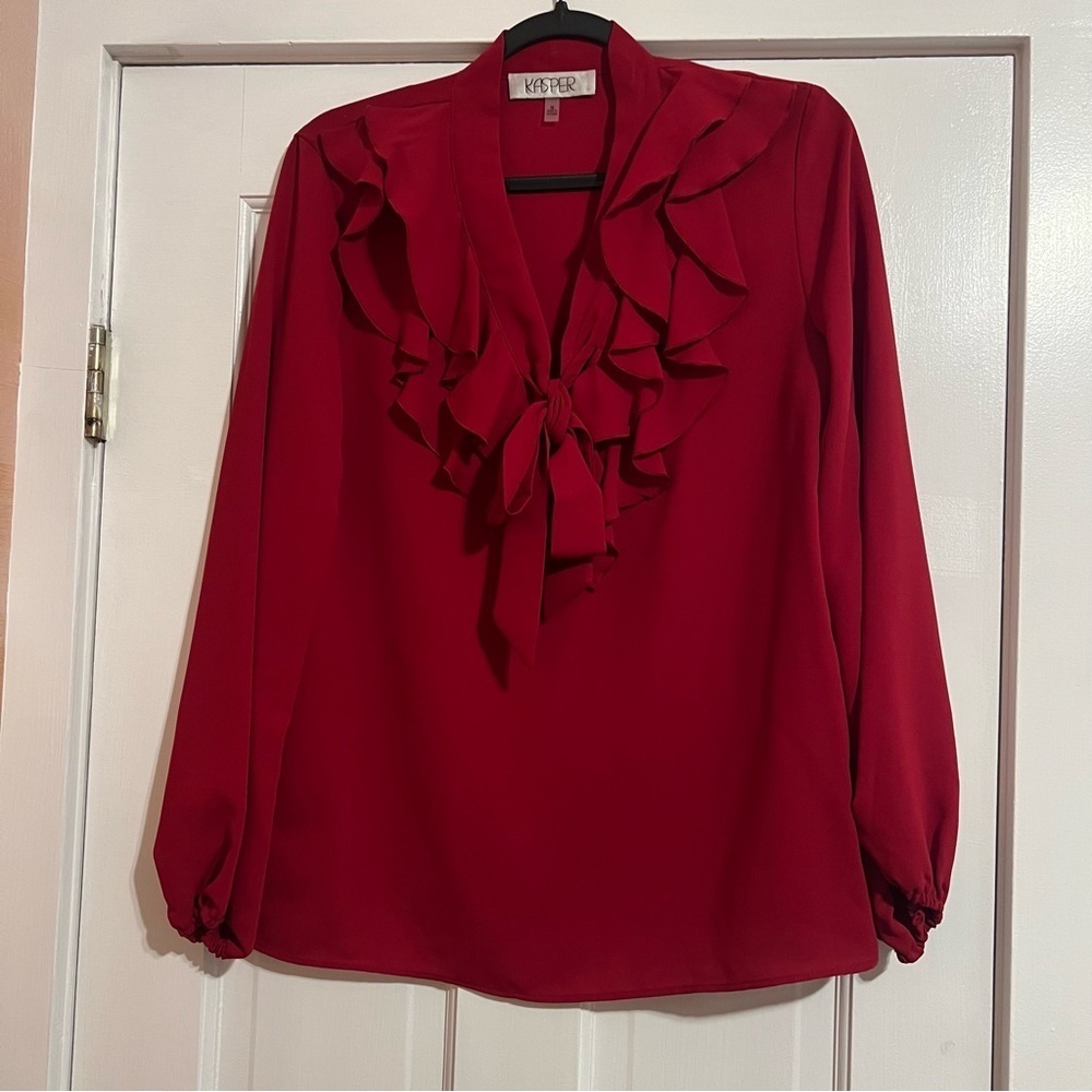 #129 KASPER RUFFLED TIE FRONT V-NECK RED BLOUSE TOP SIZE MEDIUM - Picture 3 of 6